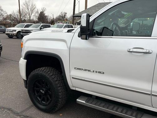 2018 GMC Sierra 3500 Denali