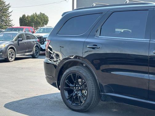 DB Black Crystal Clearcoat 2018 Dodge Durango R/T