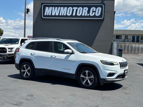 Bright White Clearcoat 2019 Jeep Cherokee Limited