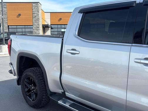 2022 GMC Sierra 1500 SLE