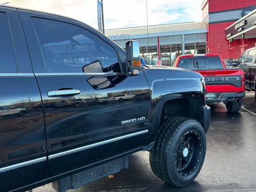 2015 Chevrolet Silverado 3500 LTZ