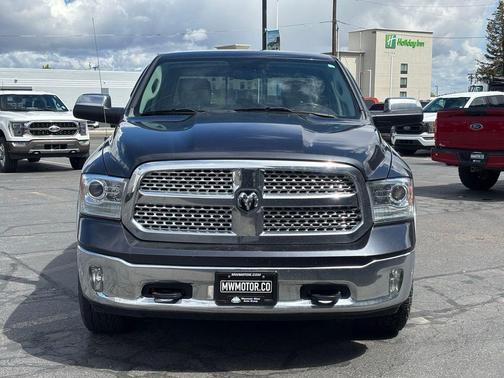 Maximum Steel Metallic Clearcoat 2016 RAM 1500 Laramie