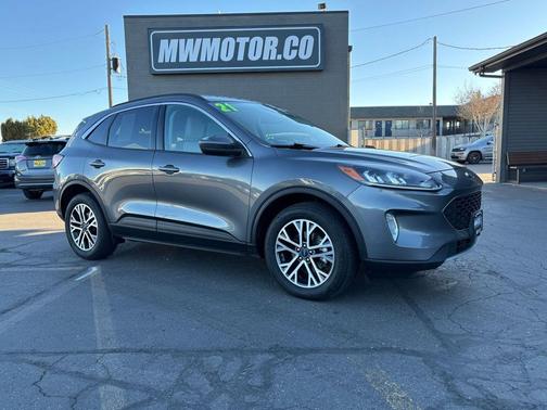 2021 Ford Escape SEL