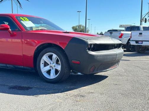 2013 Dodge Challenger SXT