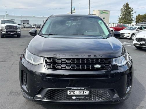 Santorini Black Metallic 2022 Land Rover Discovery Sport S