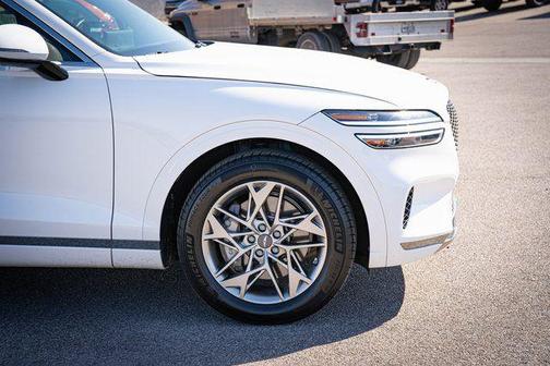 2025 Genesis GV70 2.5T AWD