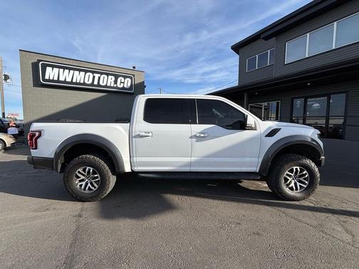 2017 Ford F-150 Raptor