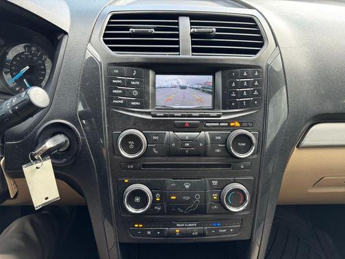 Ruby Red Metallic Tinted Clearcoat 2017 Ford Explorer Base