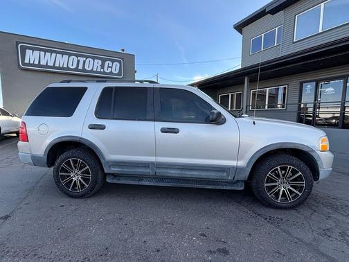 2003 Ford Explorer XLT