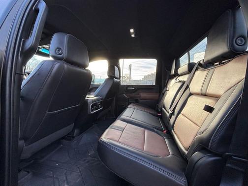 2021 Chevrolet Silverado 3500 High Country