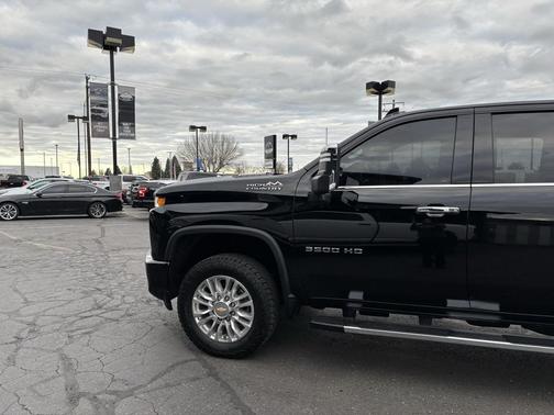 2021 Chevrolet Silverado 3500 High Country