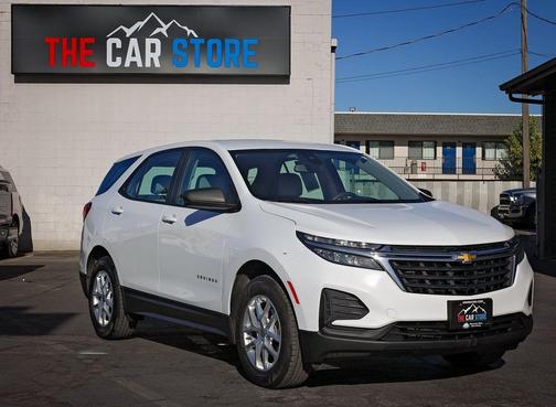 2022 Chevrolet Equinox LS