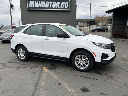 2022 Chevrolet Equinox LS