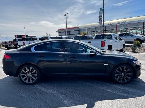 2011 Jaguar XF Premium