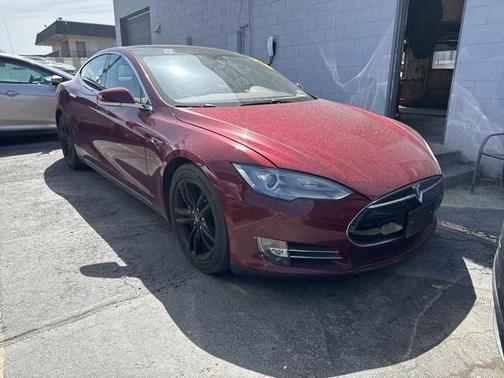 2012 Tesla Model S Signature Performance