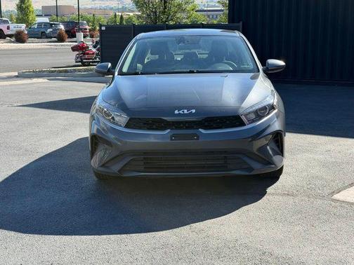 Gravity Gray 2024 Kia Forte LXS