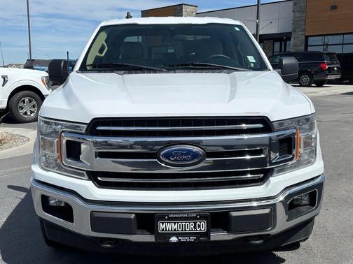 Oxford White 2019 Ford F-150 XLT