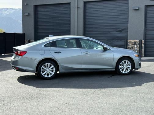 Gray 2025 Chevrolet Malibu 1LT