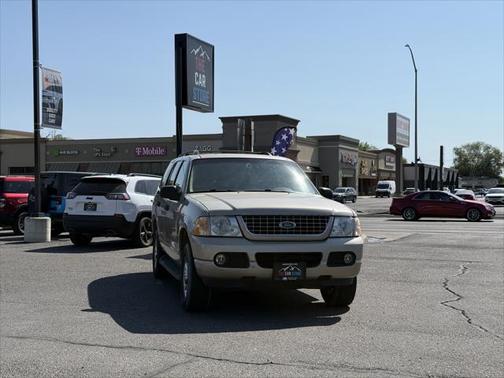 2004 Ford Explorer XLT