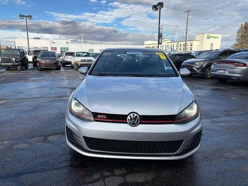 2016 Volkswagen Golf GTI 2.0T Autobahn w/Performance Package 4-Door