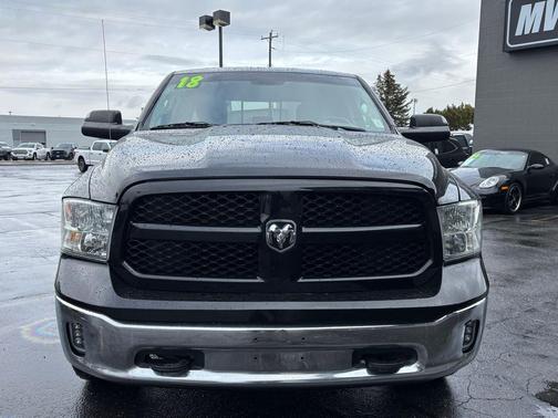 2018 RAM 1500 SLT