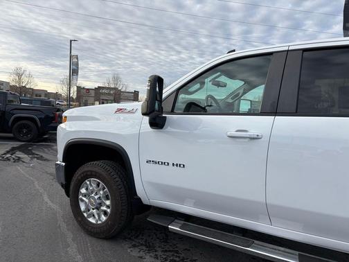 2023 Chevrolet Silverado 2500 LT