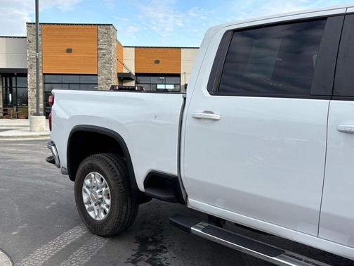 2023 Chevrolet Silverado 2500 LT
