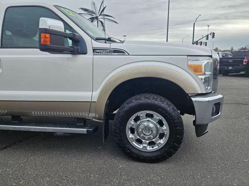 2012 Ford F-250 Lariat