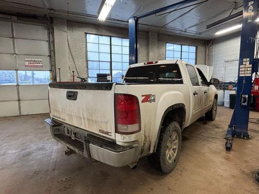 2007 GMC Sierra 1500 SLE1 Crew Cab
