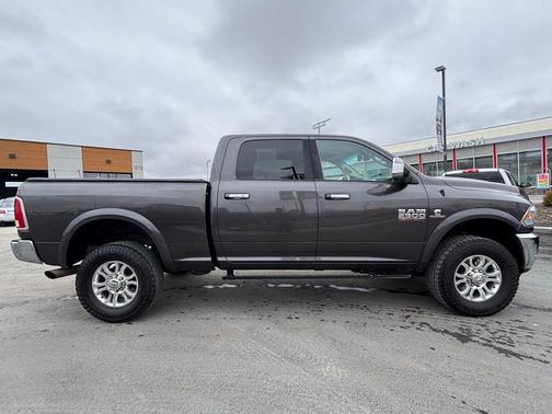 2016 RAM 2500 Laramie