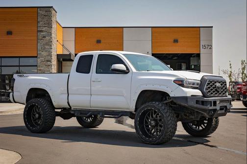 2016 Toyota Tacoma TRD Sport