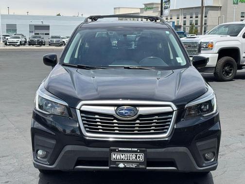 Crystal Black Silica 2021 Subaru Forester Premium