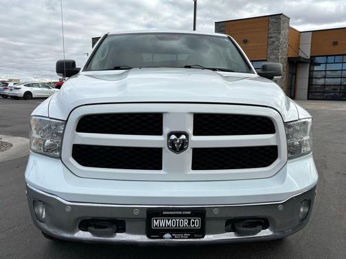 2016 RAM 1500 SLT