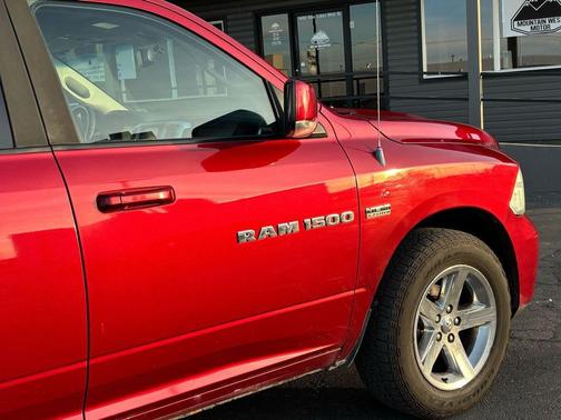 2011 Dodge Ram 1500 Sport