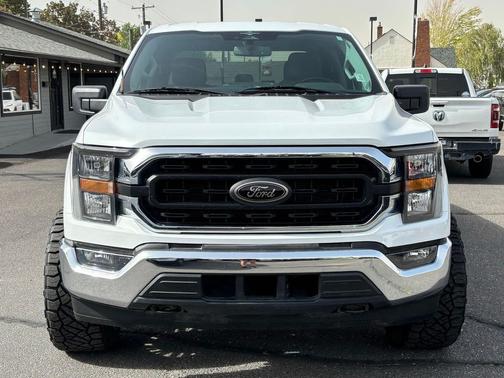 Oxford White 2023 Ford F-150 XLT