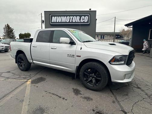 2015 RAM 1500 Sport