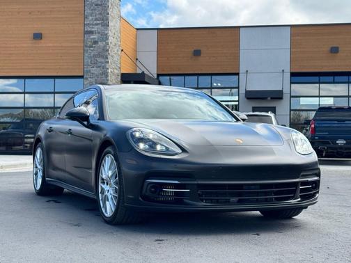 2018 Porsche Panamera 4S Executive