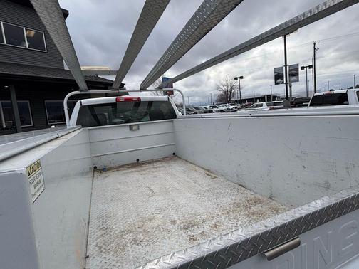 2017 RAM 2500 Tradesman Regular Cab 4x4 8' Box