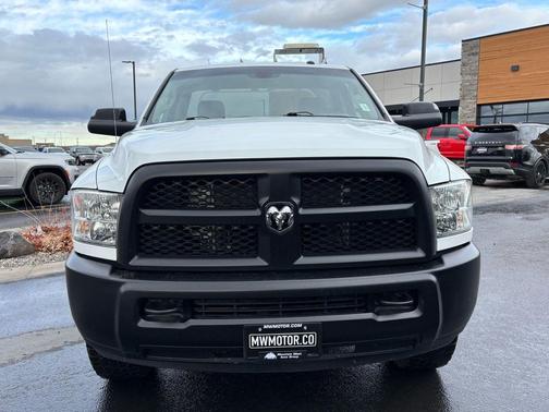 2017 RAM 2500 Tradesman Regular Cab 4x4 8' Box