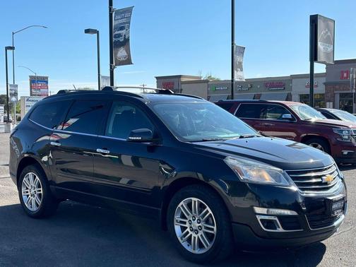 Black Granite Metallic 2014 Chevrolet Traverse 1LT