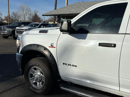 2021 RAM 2500 Tradesman Crew Cab 4x4 8' Box