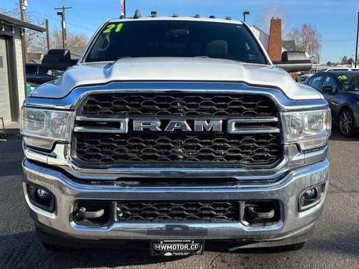 2021 RAM 2500 Tradesman Crew Cab 4x4 8' Box