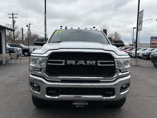 2021 RAM 2500 Tradesman Crew Cab 4x4 8' Box
