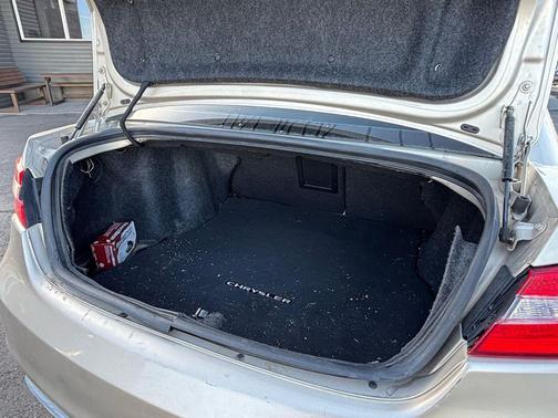 2013 Chrysler 200 Touring