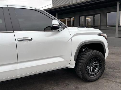 2024 Toyota Tundra Hybrid 1794 Edition