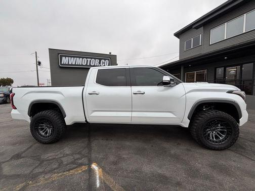 2024 Toyota Tundra Hybrid 1794 Edition