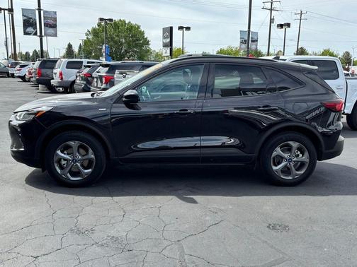 Black Metallic 2025 Ford Escape ST-Line Select