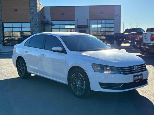 2015 Volkswagen Passat 1.8T S