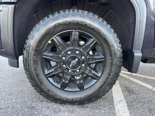 2026 GMC Sierra 2500 AT4