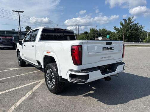 2025 GMC Sierra 2500 Denali Ultimate